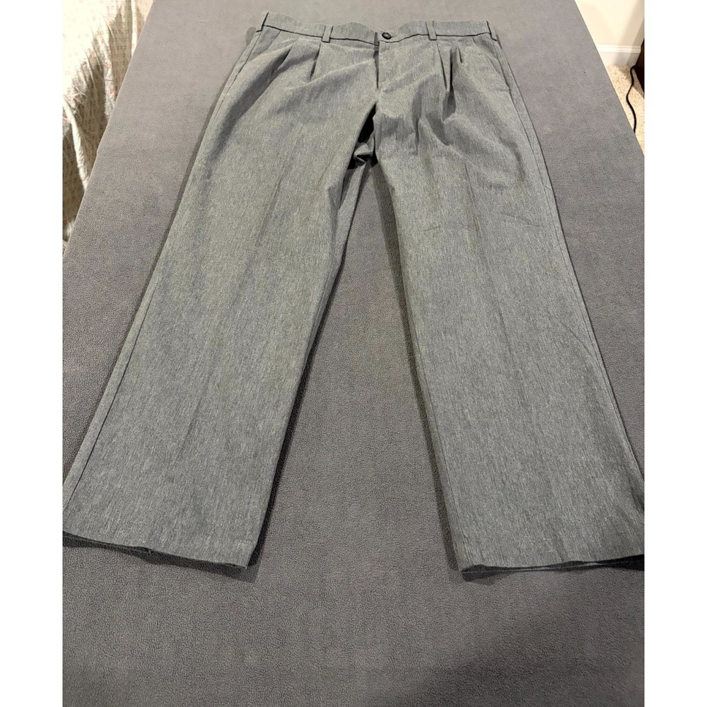 Croft & Barrow Chino Pants Mens 36x30 Gray Cotton Stretch Easy Care Classic Fit